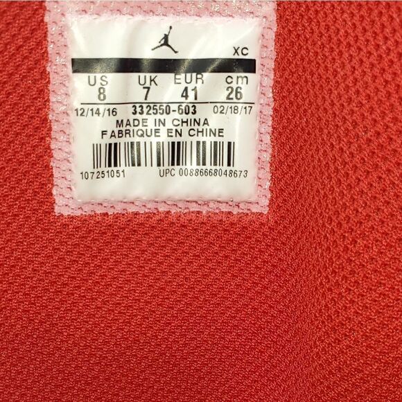 NIKE AIR JORDAN 1 2016 RETRO HIGH TRIPLE GYM RED SUEDE [332550-603] Size 8 - Picture 15 of 16